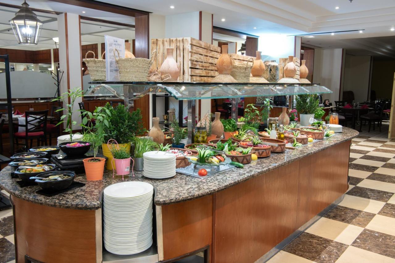Radisson Blu Hotel, Jeddah Exterior photo