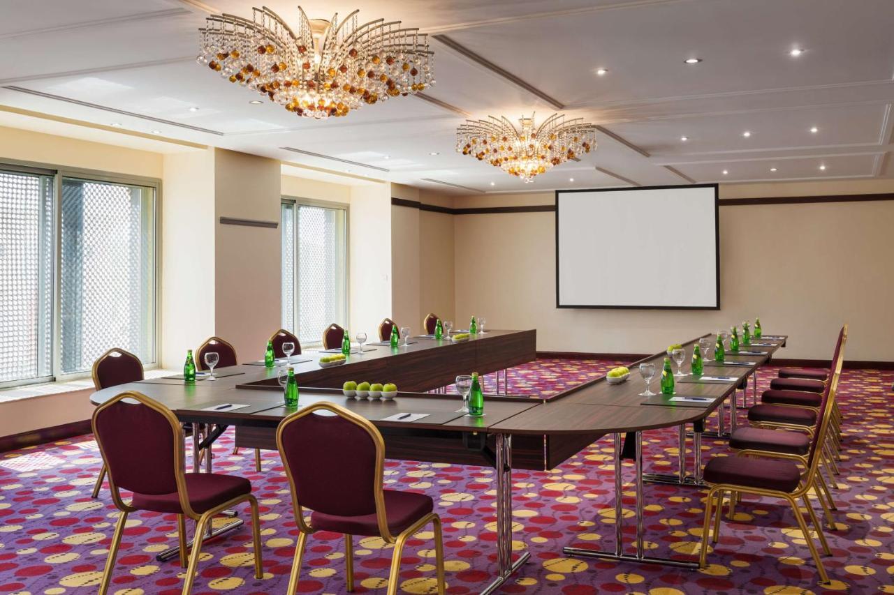 Radisson Blu Hotel, Jeddah Exterior photo