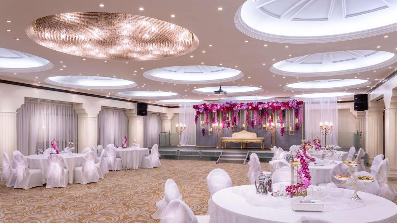 Radisson Blu Hotel, Jeddah Exterior photo