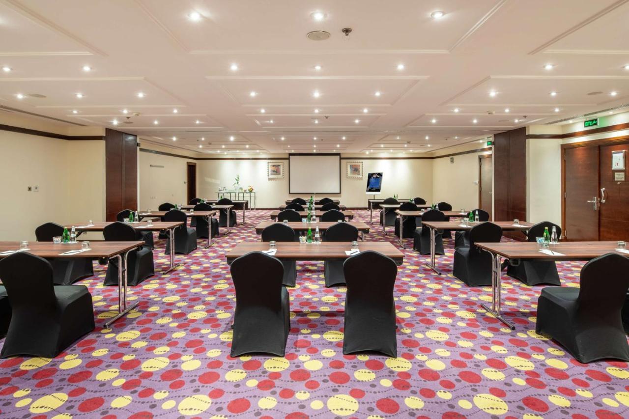 Radisson Blu Hotel, Jeddah Exterior photo